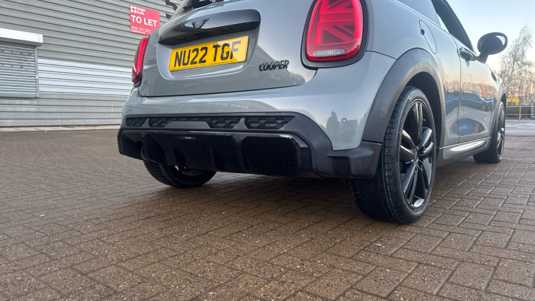 MINI Hatchback 1.5 Cooper Sport 3dr Petrol Hatchback